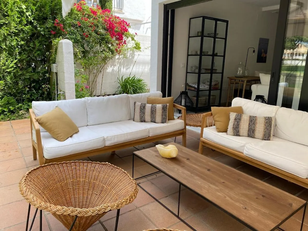 Chalet Individual Precioso Con Vistas Y Acceso Directo Al Golf De ノボ・サンクティ・ペトリ 0*,  スペイン